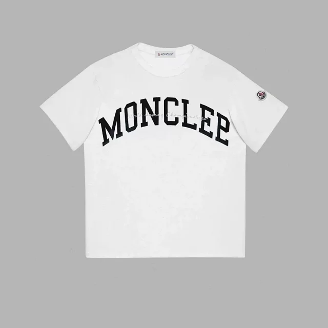 Moncler T-Shirts Logo Graphic Short-Sleeve product detail image 13