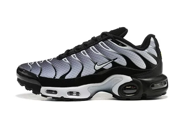 Nike Sneakers Air Max Plus product detail image 11
