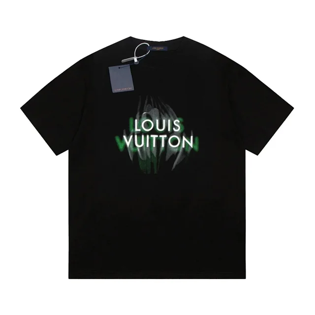 Louis Vuitton T-Shirts Short-sleeve logo graphic product detail image 35
