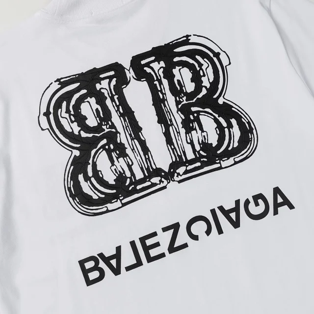 Balenciaga T-Shirts Oversized Logo Graphic product detail image 15