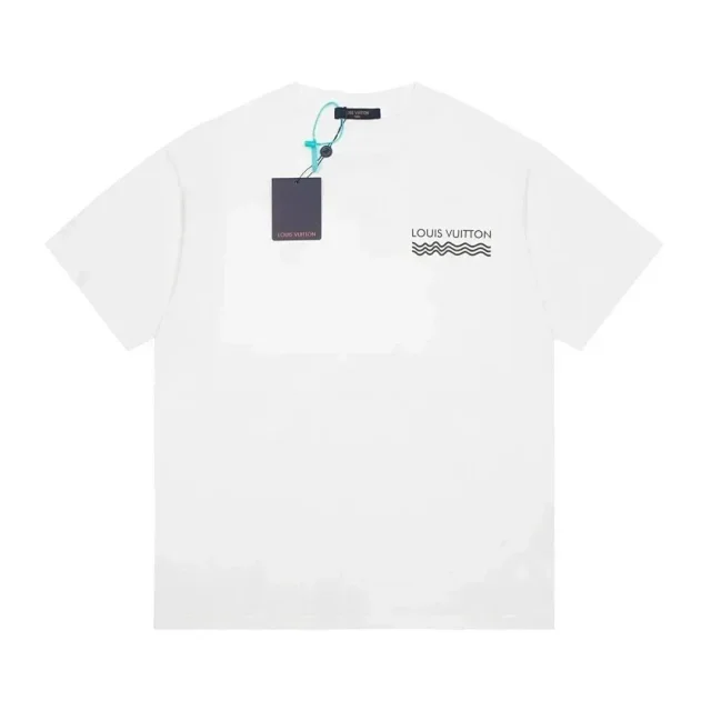 Louis Vuitton T-Shirts Short-sleeve logo graphic product detail image 30