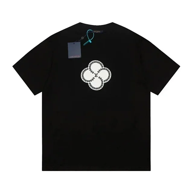 Louis Vuitton T-Shirts Short-sleeve logo graphic product detail image 38