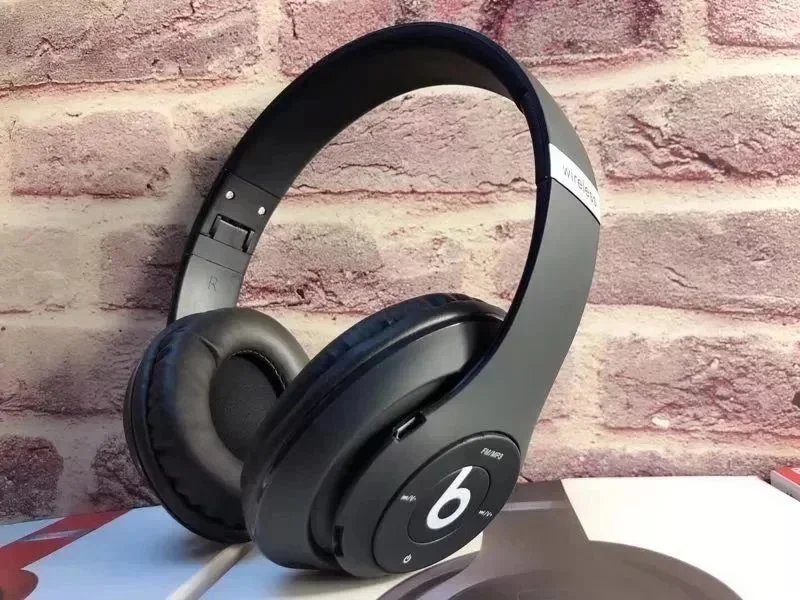 Air pods max usb-c & beats studio pro