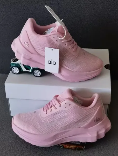Alo Yoga Flow Running Shoes Pink Sneakers - 1