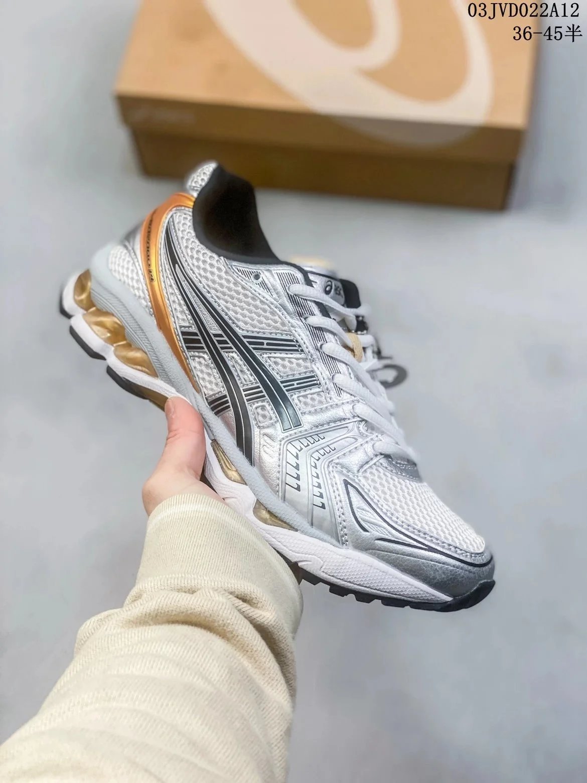Asics Sneakers · 5