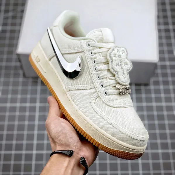 Nike Air Force 1 Low 'Cactus Jack' White Gum Sneakers - 1