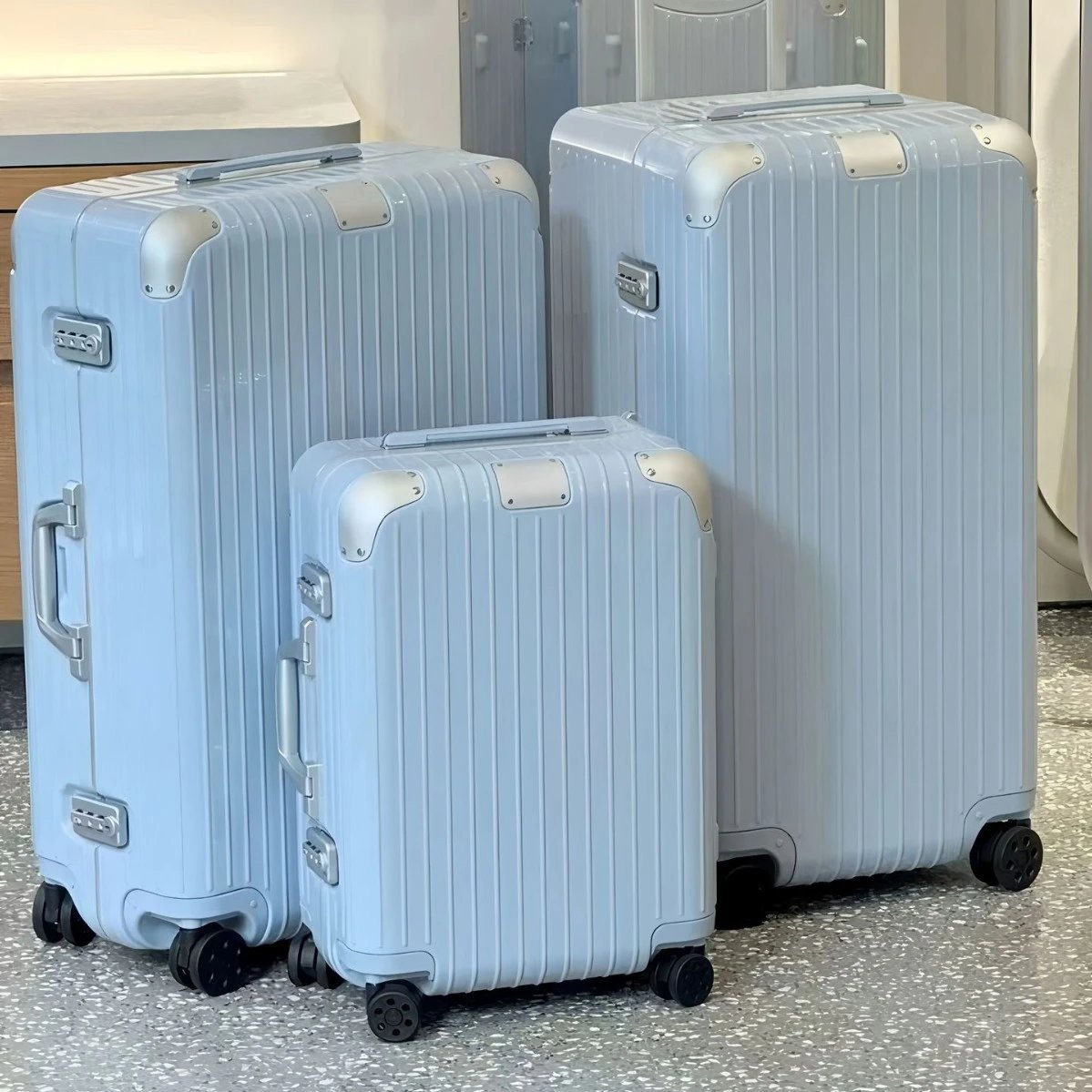 R LUGGAGE Hybrid 21" Carry-On Trunk & 33" Checked Luggage - Lightweight