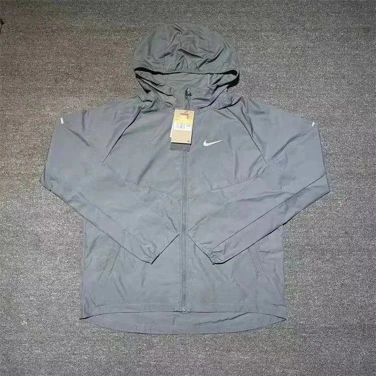 Nike Jackets Hooded lightweight zip jacket — 01