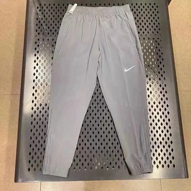 Nike Jackets Hooded lightweight zip jacket product detail image 3