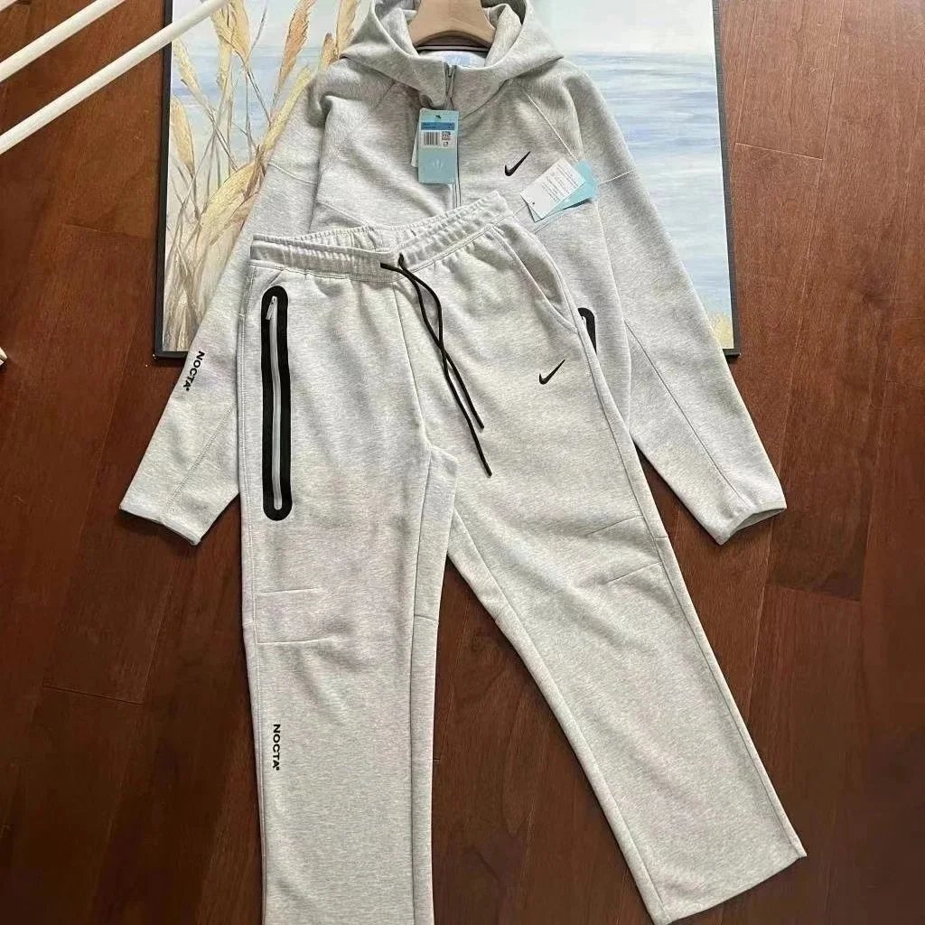 Nocta Tech 灰色套装