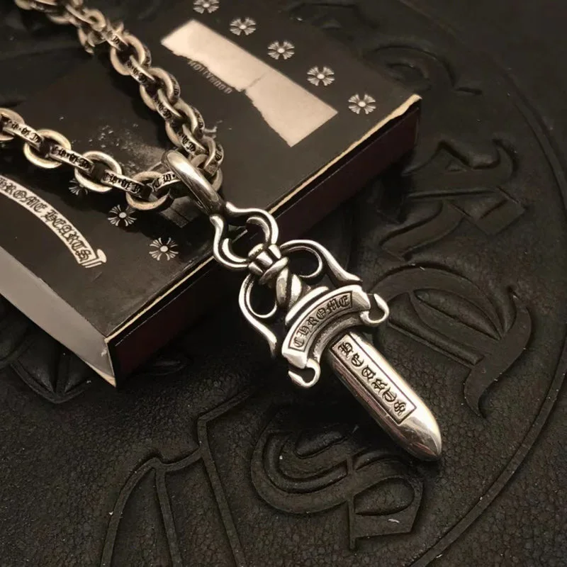 Collar Chrome Hearts