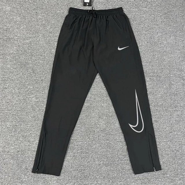 Nike Pants: seller detail photo 3