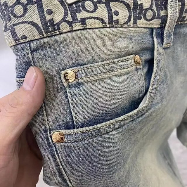 Dior Jeans: seller detail photo 6