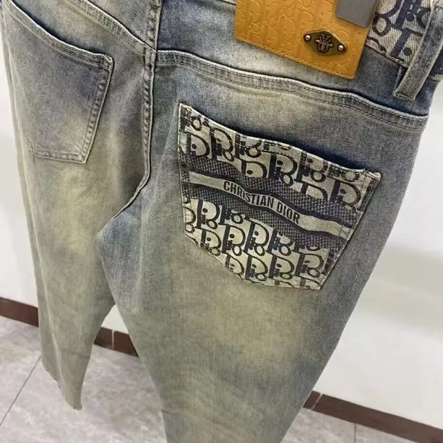 Dior Jeans: seller detail photo 3