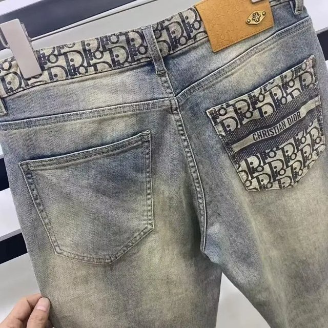 Dior Jeans: seller detail photo 9
