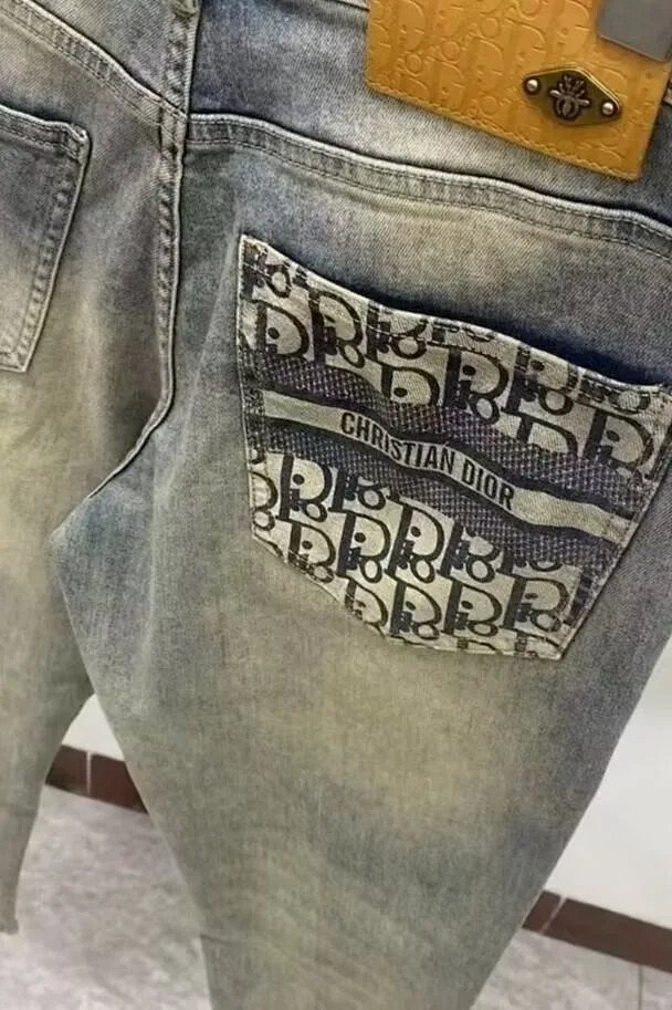 Dior Jeans: seller detail photo 13