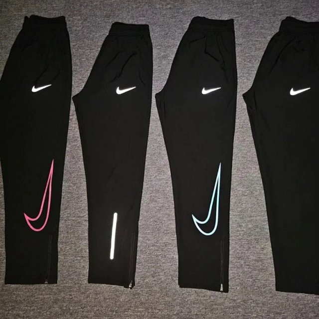 Nike Pants: seller detail photo 1
