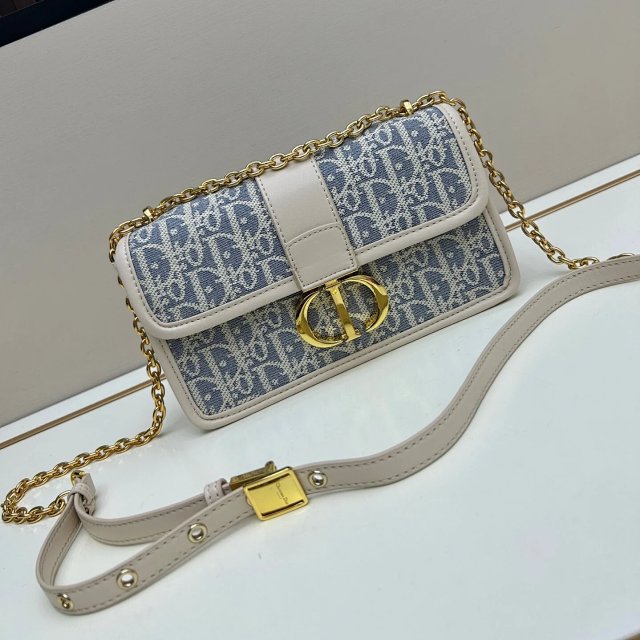 Dior: seller detail photo 3