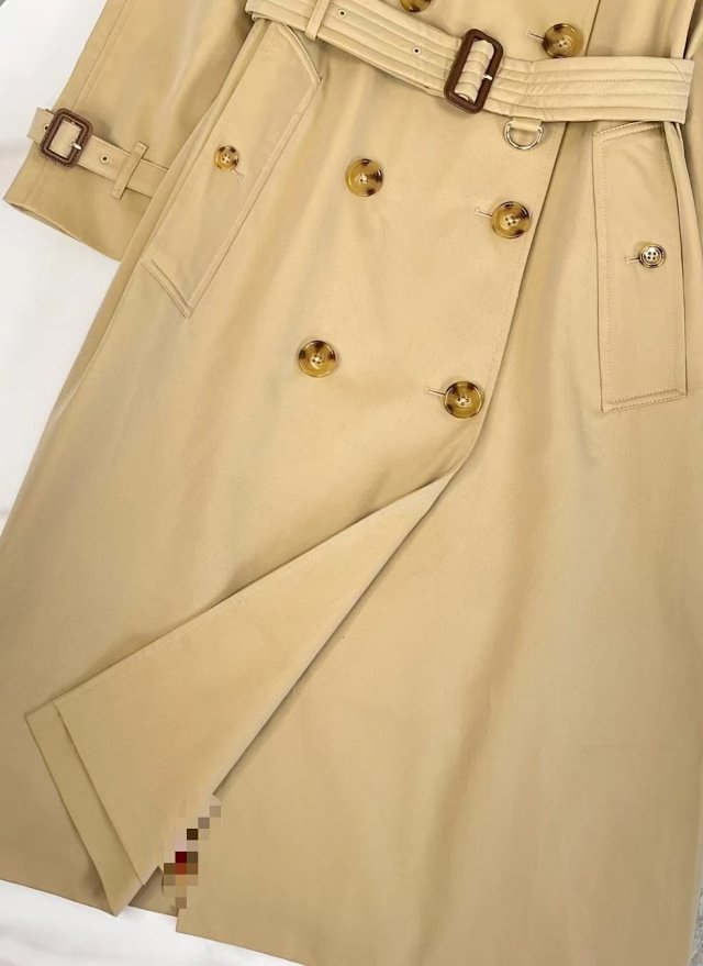 Burberry Chelsea Heritage Long Trench Coat: seller detail photo 2