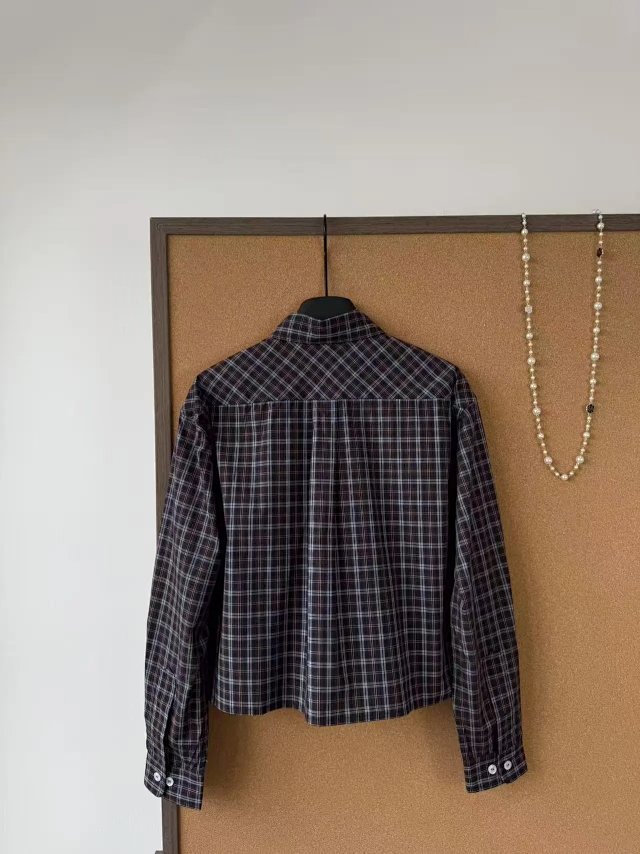 Plaid shirt: seller detail photo 5
