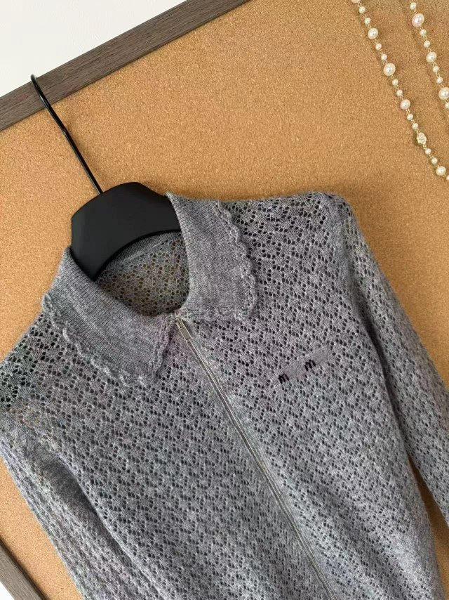 Cashmere and silk cardigan: seller detail photo 4