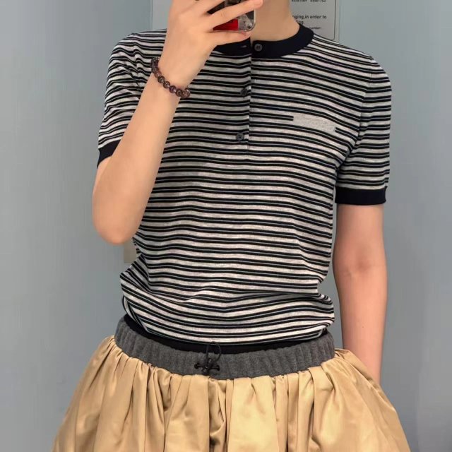 Striped wool sweater: seller detail photo 9