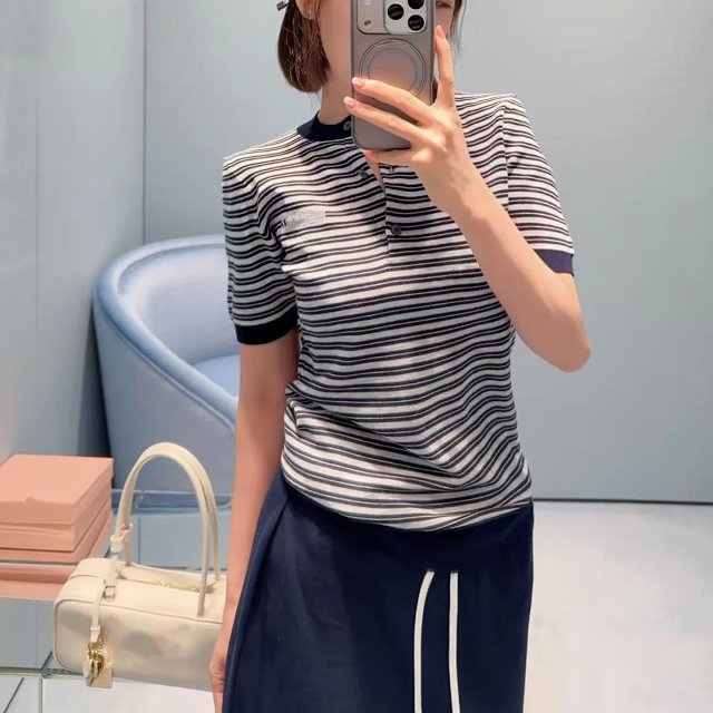 Striped wool sweater: seller detail photo 7