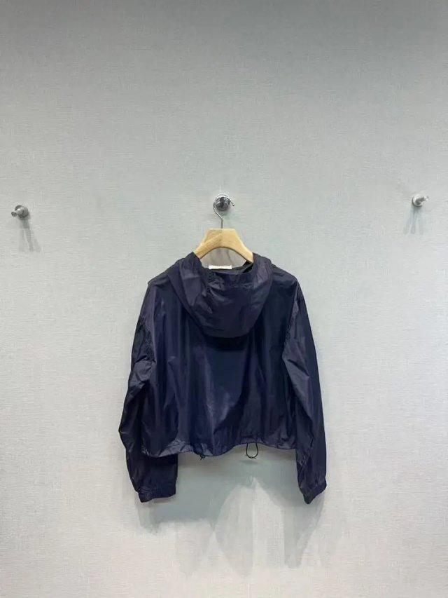 Technical fabric blouson jacket: seller detail photo 5