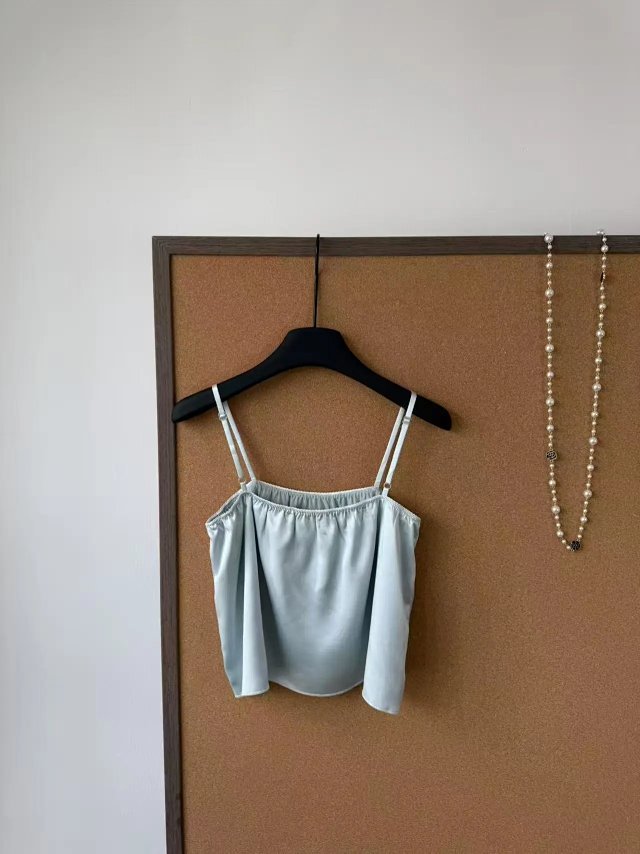 Blue Logo-Patch Cropped Satin Top: seller detail photo 4