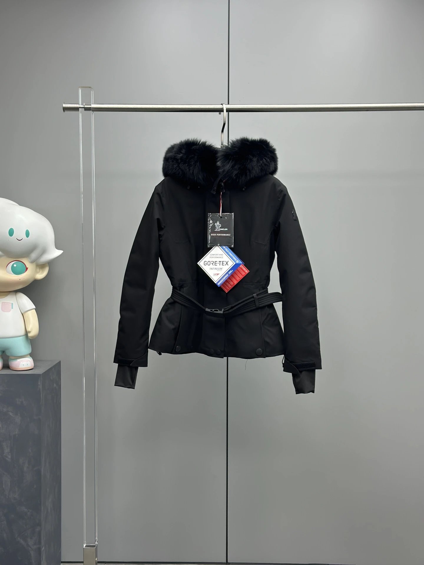 Moncler Maya Down Jacket Black - 5