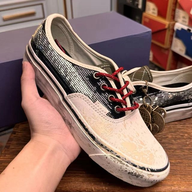 Stylish skate shoes: seller detail photo 14