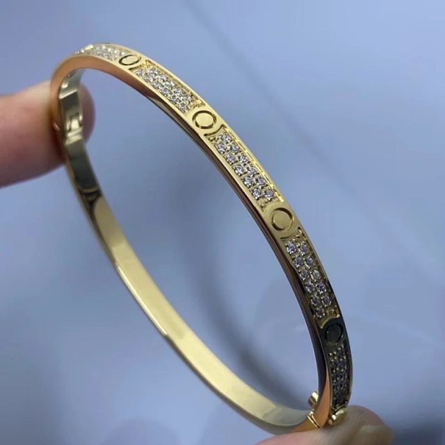 Cartier LOVE Bracelets: seller detail photo 7