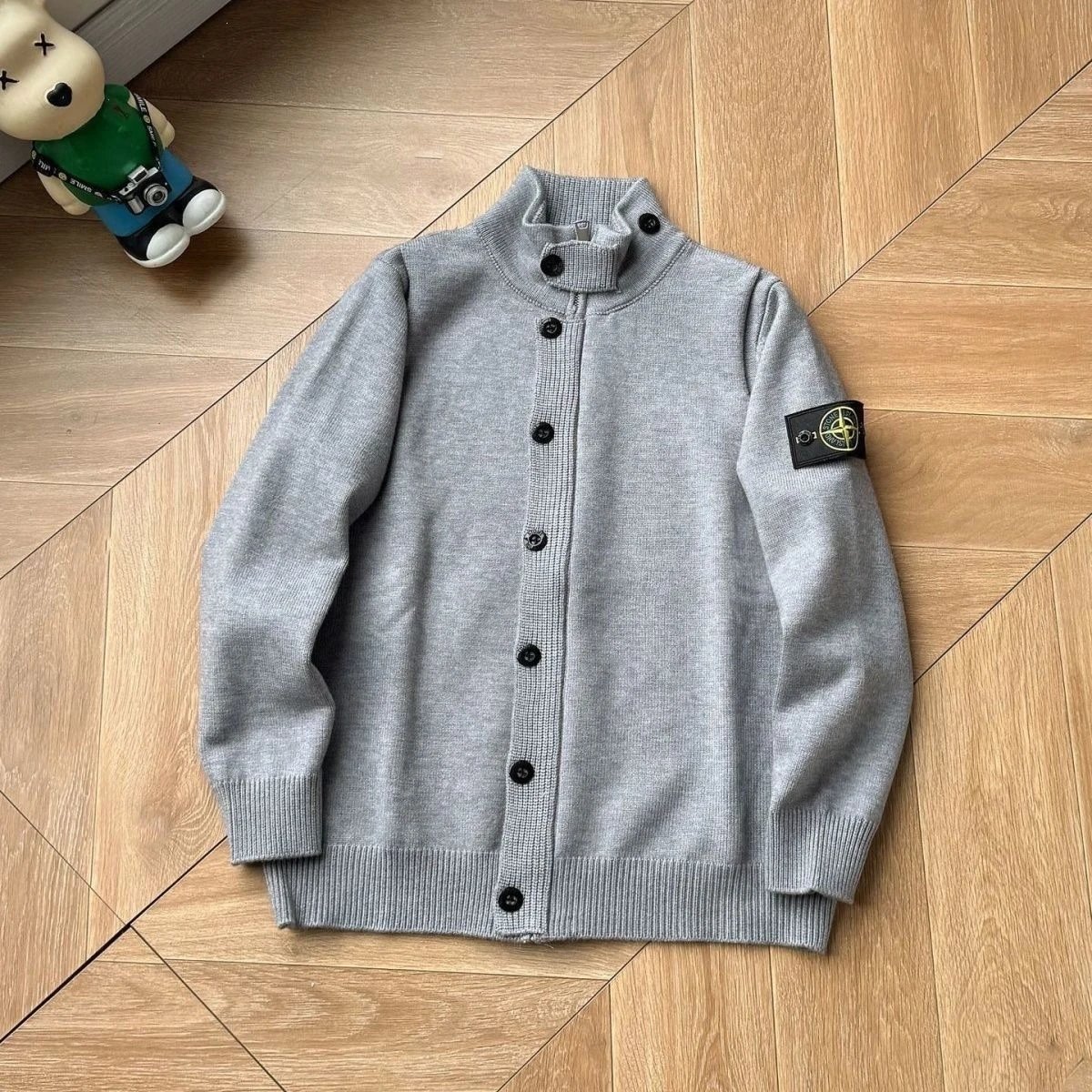 grey