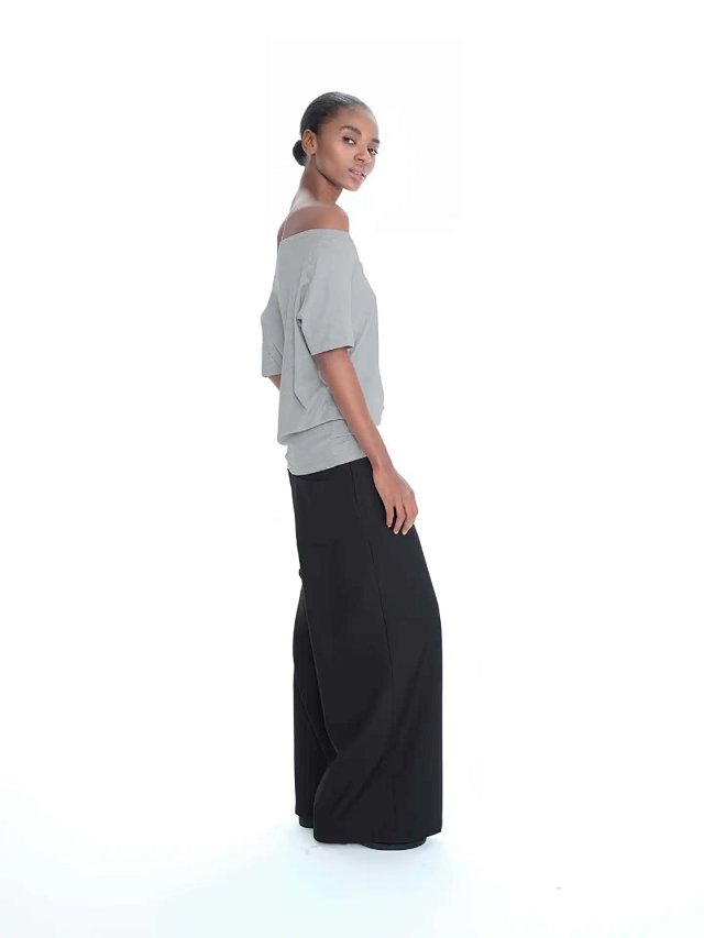 Lightweight Off-Shoulder Short Sleeve T-Shirt: seller detail photo 9
