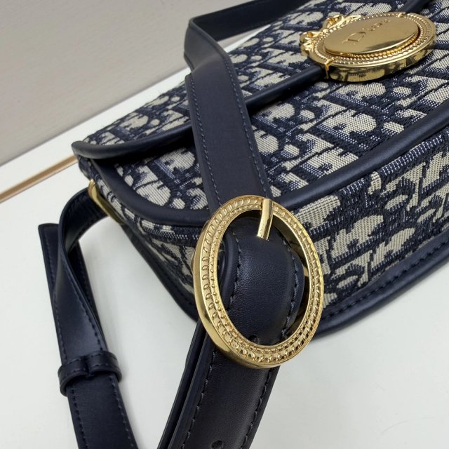 Dior: seller detail photo 3