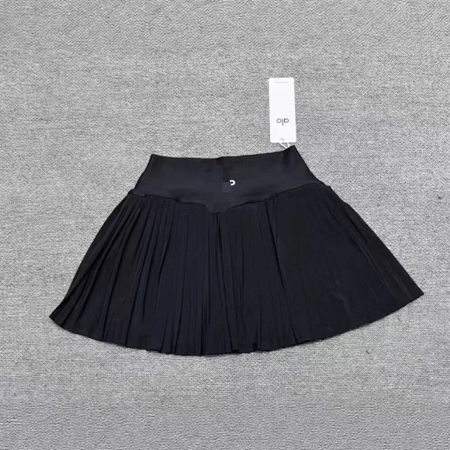 Alo Skirt: seller detail photo 6