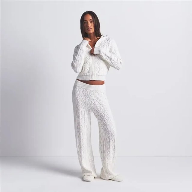 SKIMS Cable Knit: seller detail photo 2