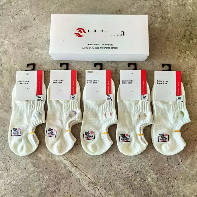 Lululemon Mid‐calf sports socks: seller detail photo 2