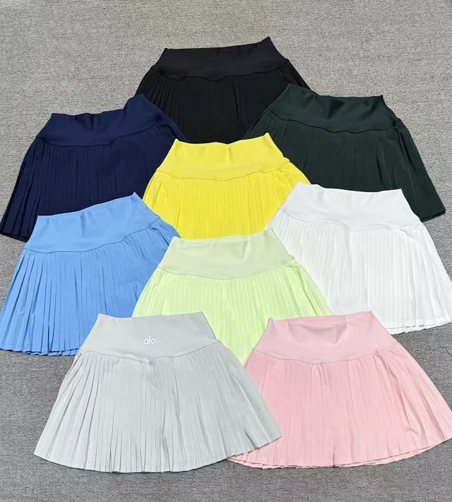 Alo Skirt: seller detail photo 4