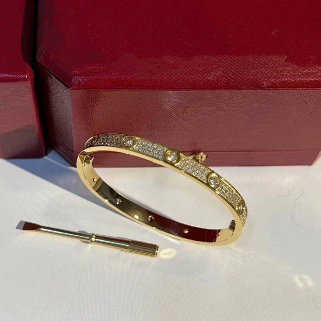 Cartier LOVE Bracelets: seller detail photo 8