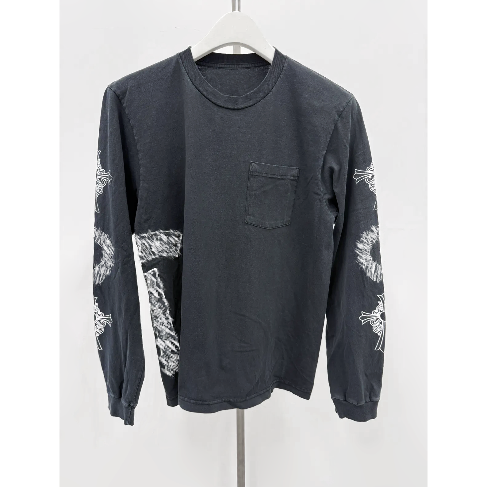 (In stock) Self owned Soap and Water Washed Used Sanskrit Letter Flower Arm Long Sleeve T-shirt Vintage