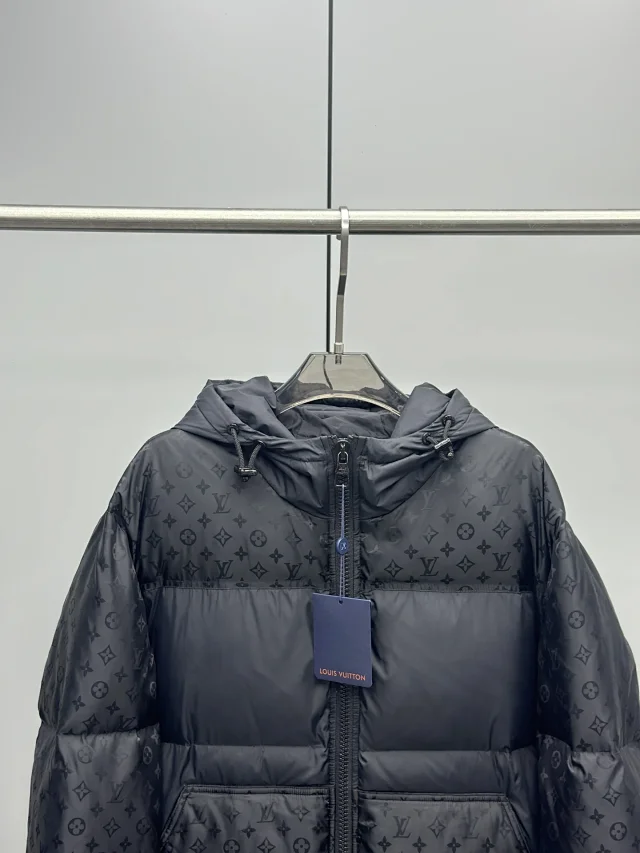 Louis Vuitton Down Jackets Hooded monogram-embossed puffer jacket product detail image 4