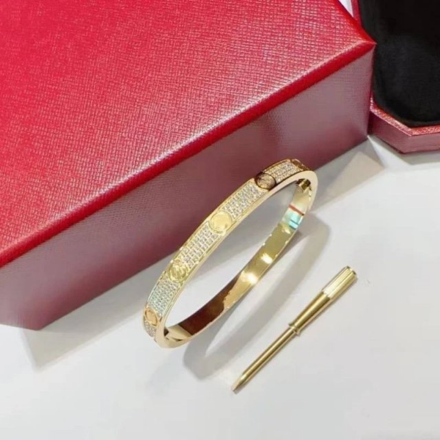 Cartier LOVE Bracelets: seller detail photo 6