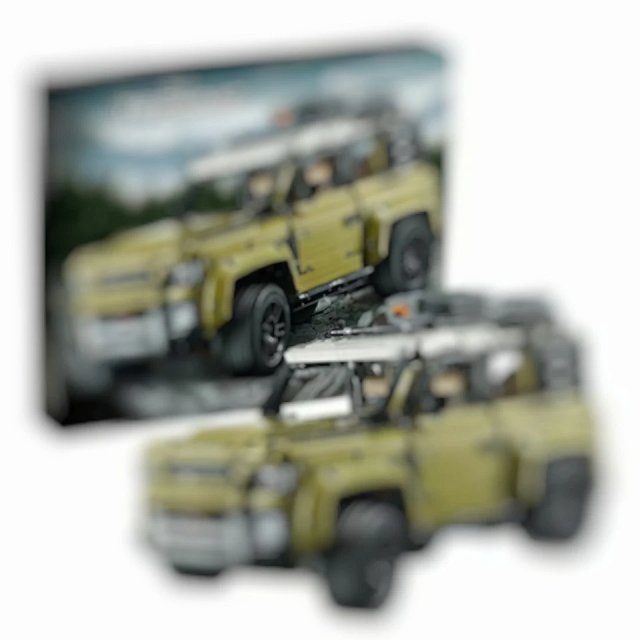 Large-scale, complex build: LEGO Technic-compatible Land Rover Defender off-road vehicle.: seller detail photo 1