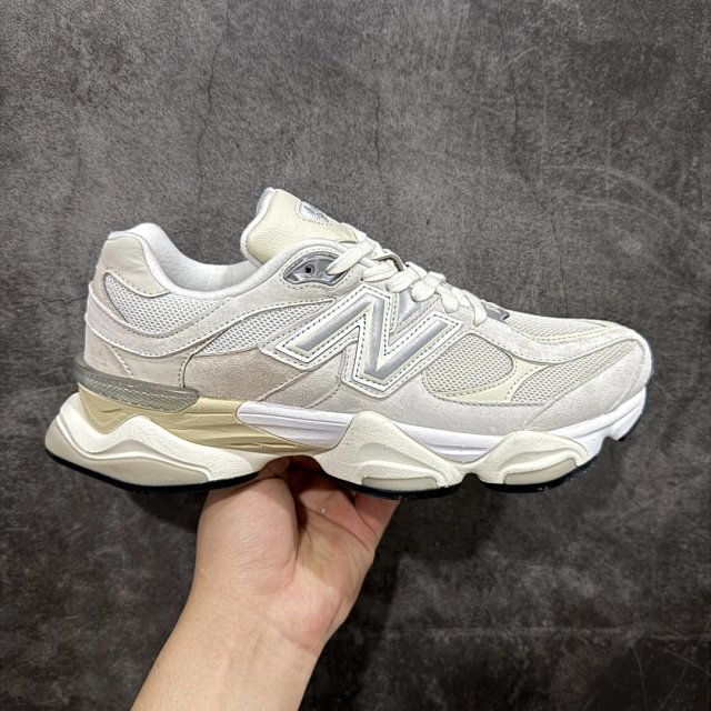 New Balance 530: seller detail photo 1