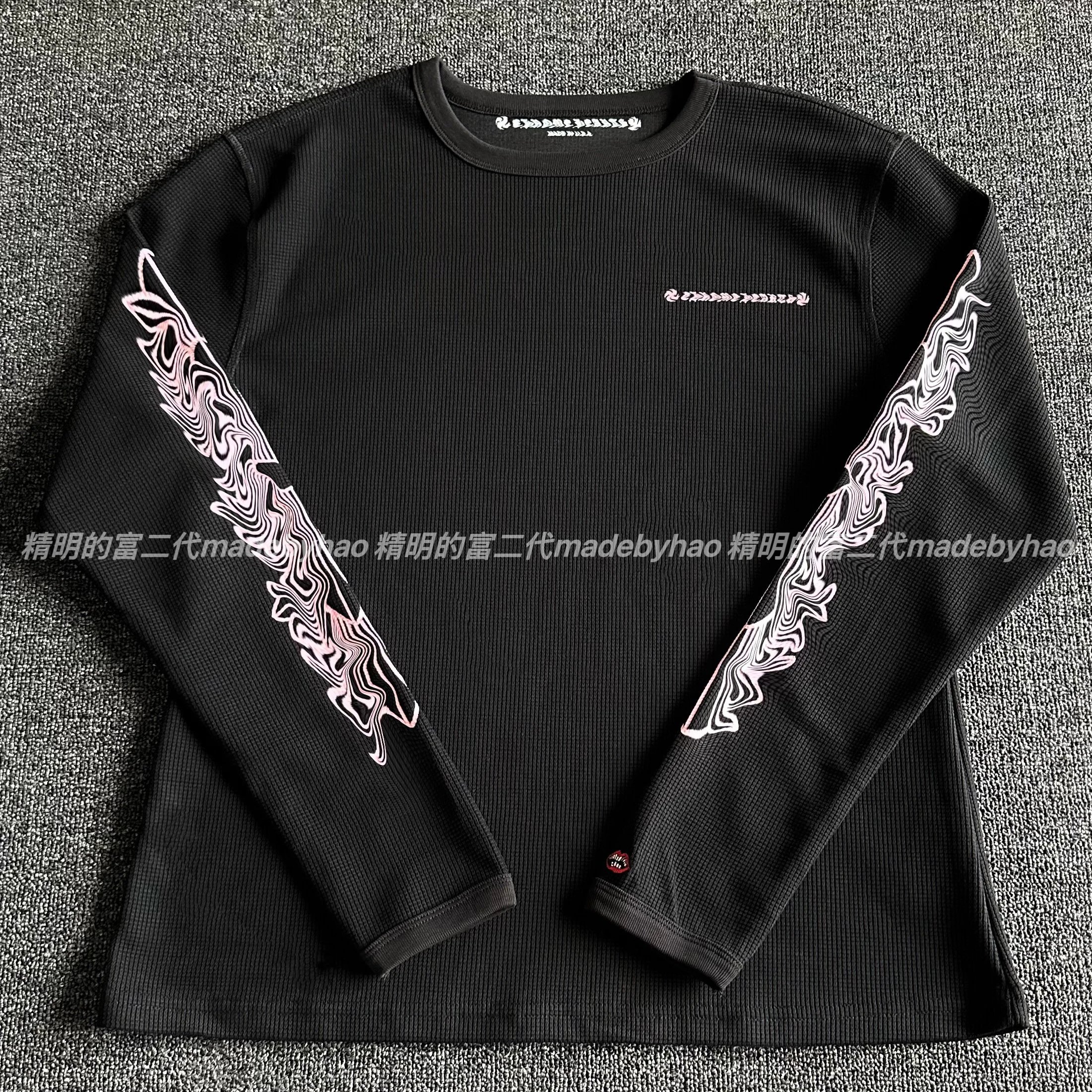 [Buy Something Good] Black and Pink Vine Full Arm Sanskrit Letters Waffle Crewneck Long Sleeve Unisex