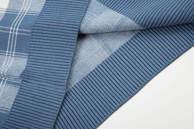 RL Knitte Suit: seller detail photo 10