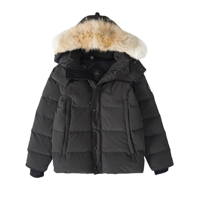 Canada Goose Down Coat: seller detail photo 6