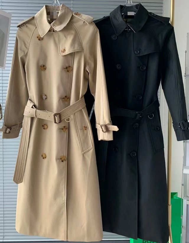 Burberry Chelsea Heritage Long Trench Coat: seller detail photo 9