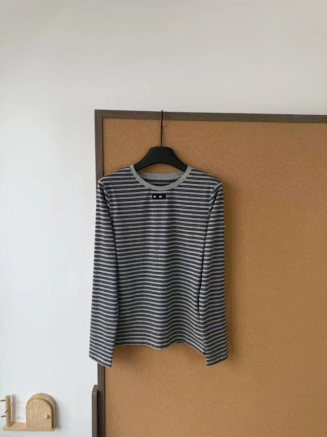Jersey tank top and T-shirt: seller detail photo 10